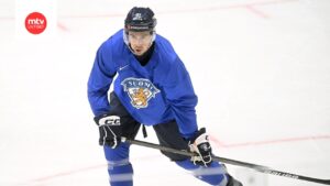 Juho Lammikko Leijonien Ykkösketjussa - Vierellä NHL:n Tähtipelaajia