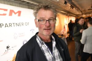 Suomen 1995 jääkiekon maailmanmestarit palasivat kultavuosiin Tukholmassa